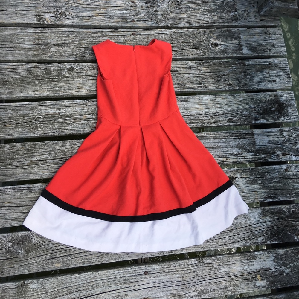 Dress 6 petite red white black 6P fit and flare - Picture 2 of 9
